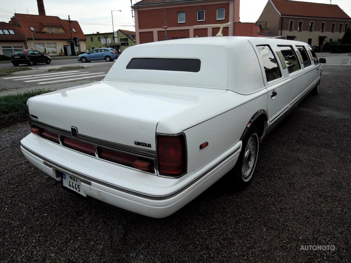 Lincoln Town Car, 1995 - pohled č. 6