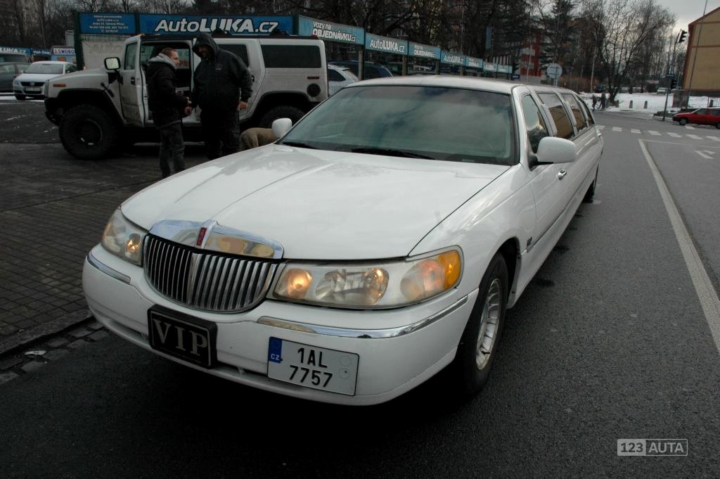 Lincoln Town Car, 1998 - pohled č. 2