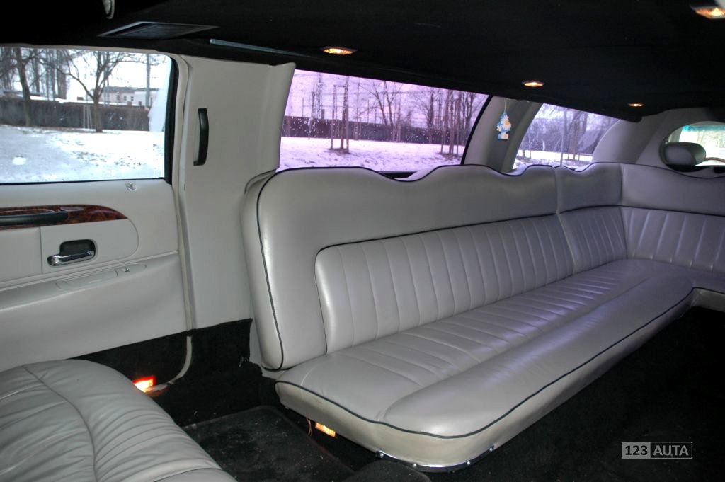 Lincoln Town Car, 1998 - pohled č. 20