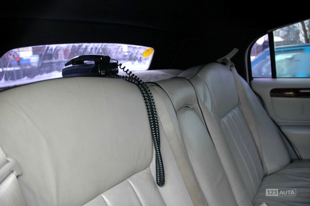 Lincoln Town Car, 1998 - pohled č. 21