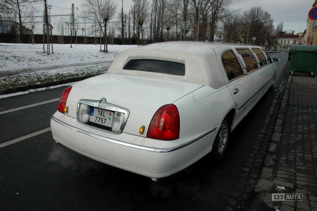 Lincoln Town Car, 1998 - pohled č. 6