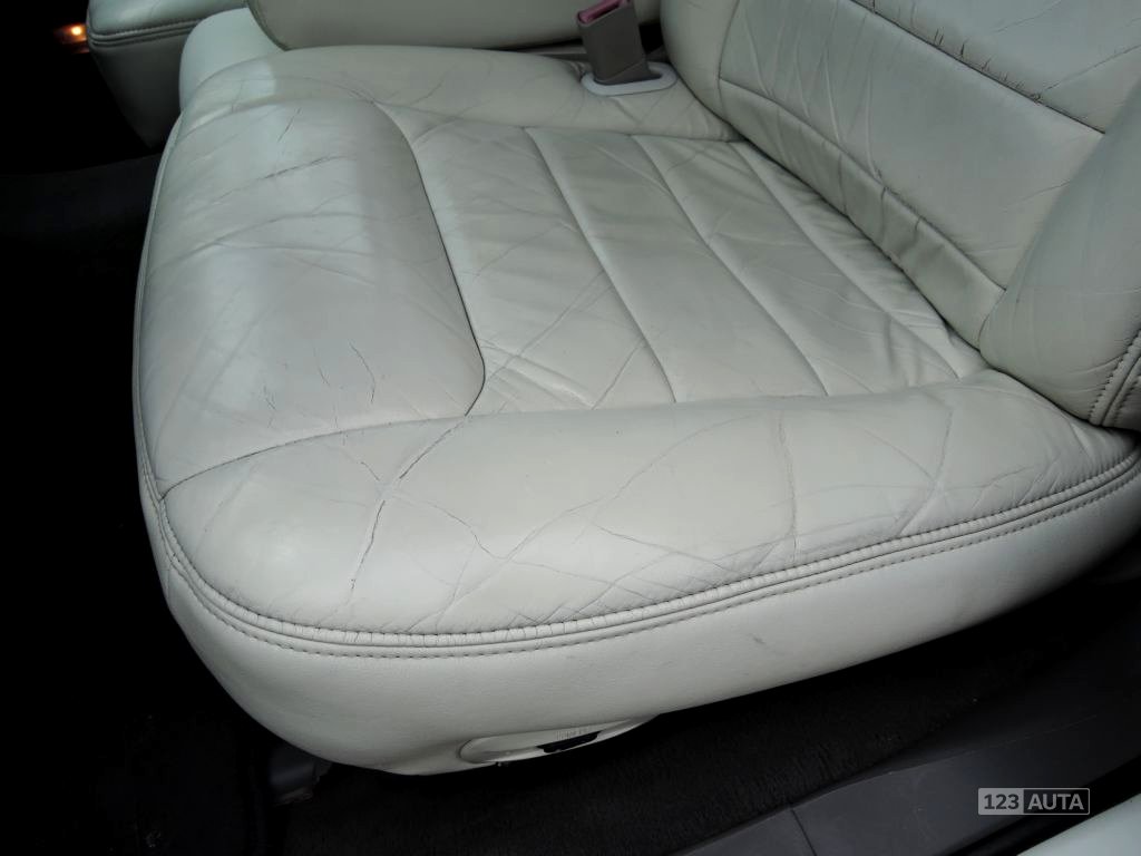 Lincoln Town Car, 1998 - pohled č. 12