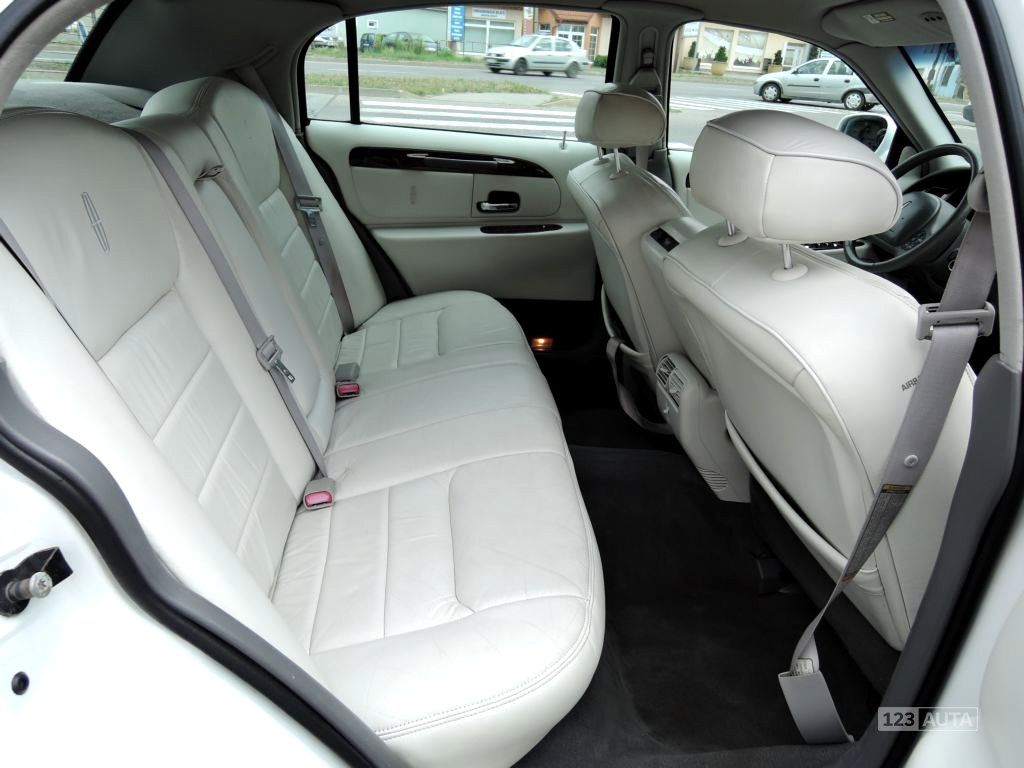 Lincoln Town Car, 1998 - pohled č. 28