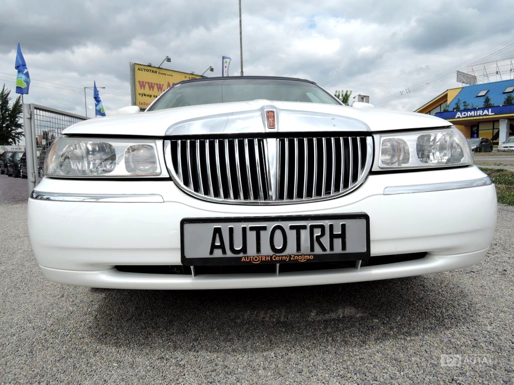 Lincoln Town Car, 1998 - pohled č. 40