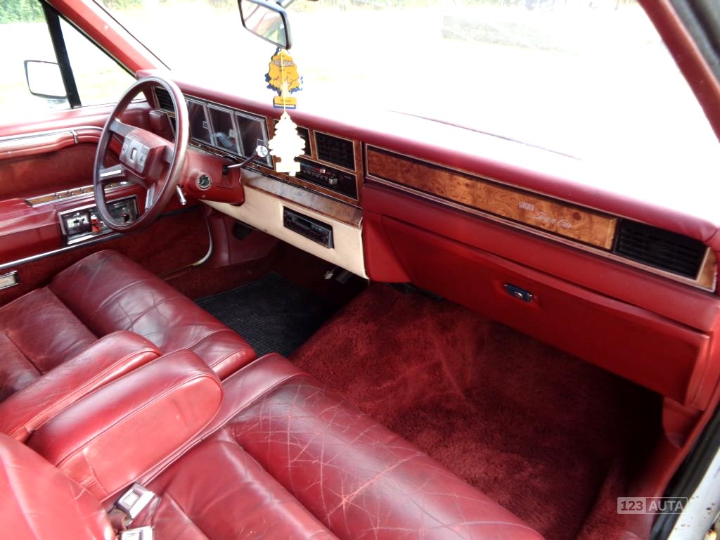 Lincoln Town Car, 1986 - pohled č. 15