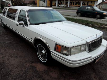 Lincoln Town Car, 1993 - pohled č. 2