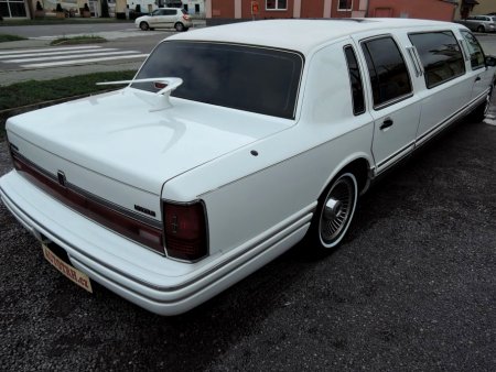 Lincoln Town Car, 1993 - pohled č. 6