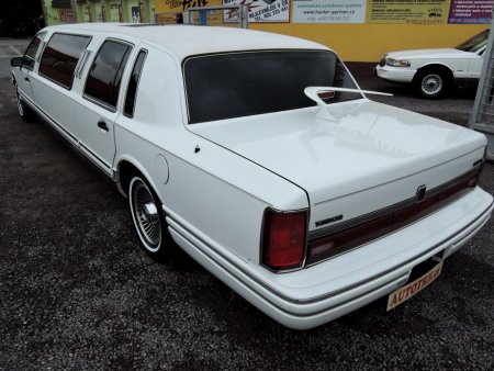 Lincoln Town Car, 1993 - pohled č. 7