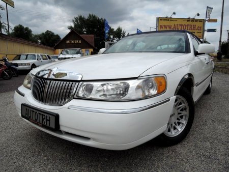Lincoln Town Car, 1998