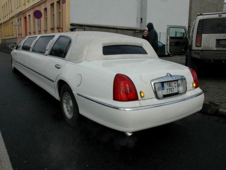 Lincoln Town Car, 1998 - pohled č. 4