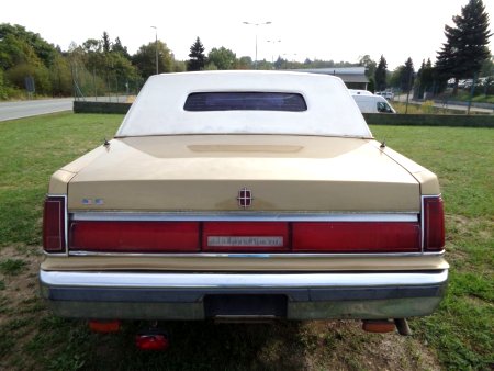 Lincoln Town Car, 1986 - pohled č. 5