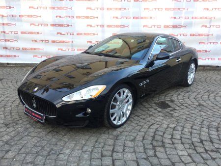 Maserati GranTurismo, 2009 - pohled č. 2