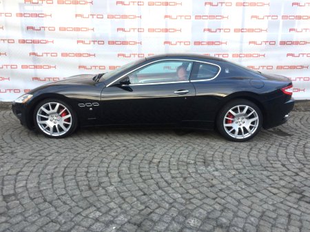 Maserati GranTurismo, 2009 - pohled č. 3