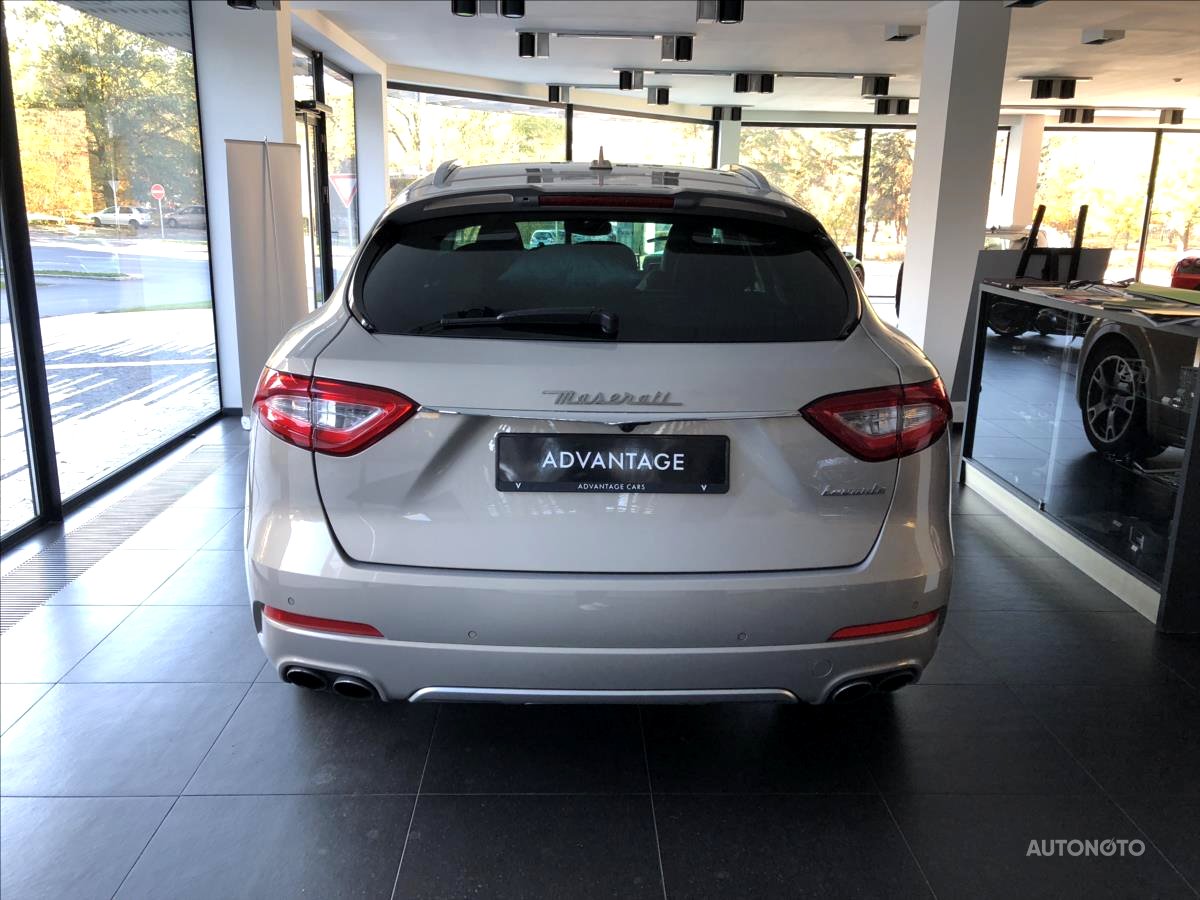 Maserati Levante, 2017 - pohled č. 5