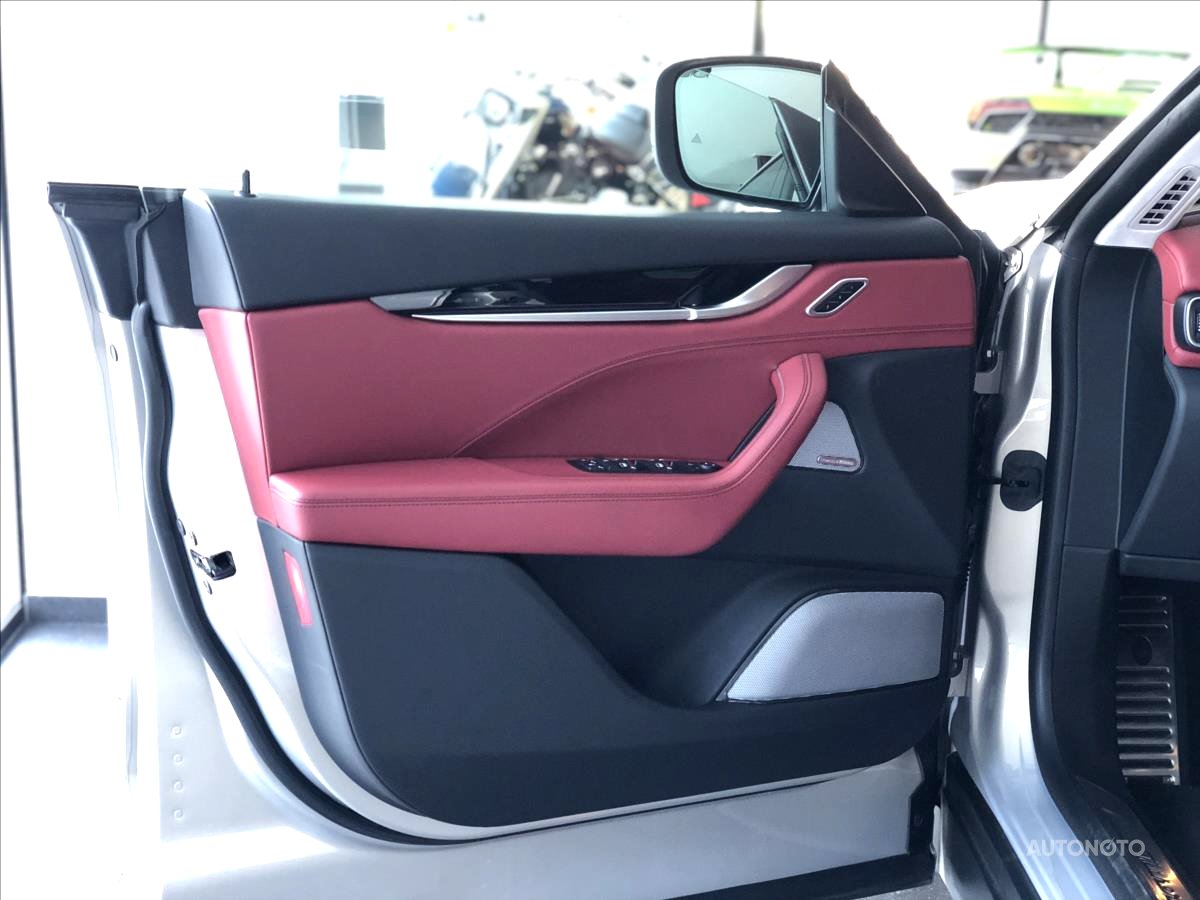 Maserati Levante, 2017 - pohled č. 7