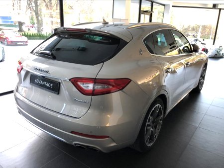 Maserati Levante, 2017 - pohled č. 4