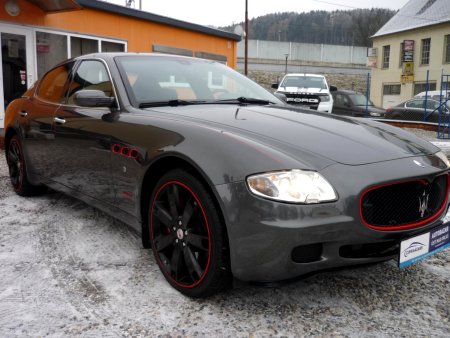 Maserati Quattroporte, 2006 - pohled č. 3