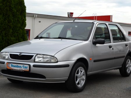 Mazda 121, 1999 - pohled č. 3