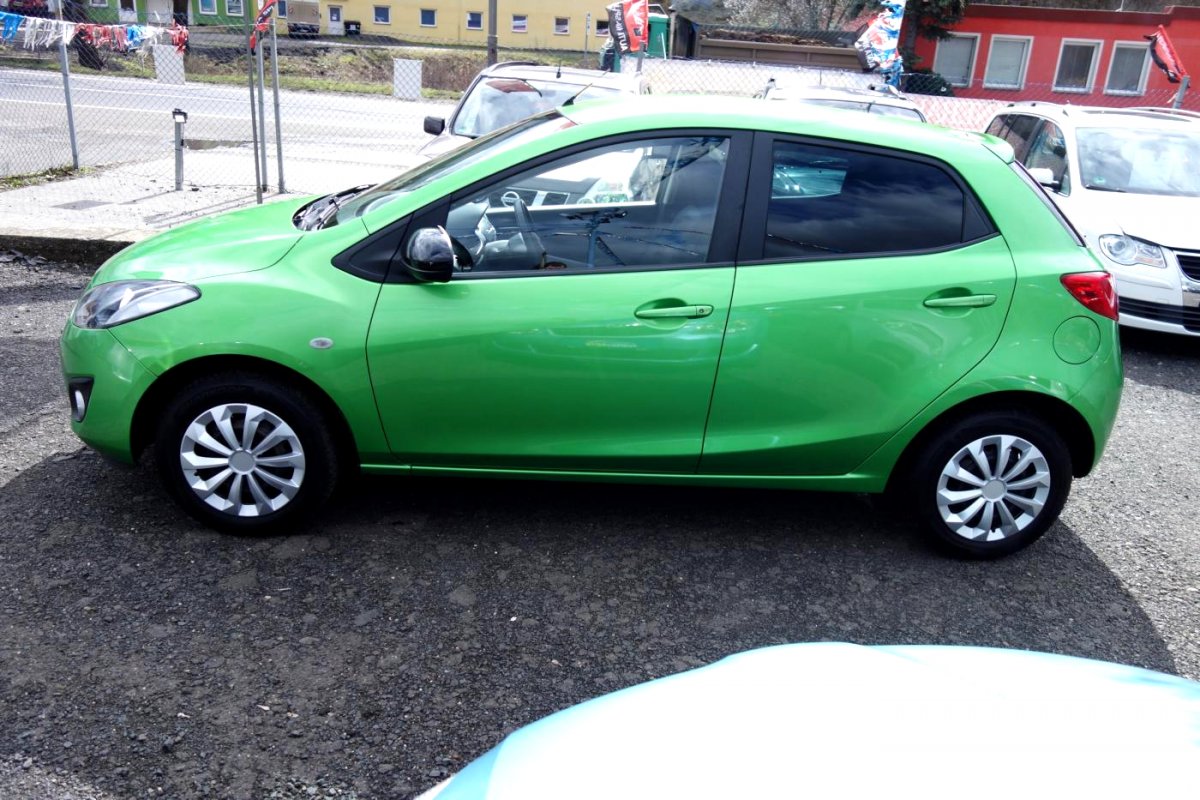 Mazda 2, 2013 - pohled č. 2