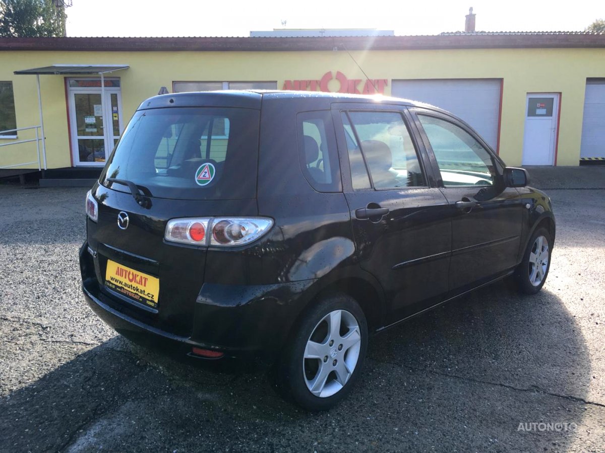 Mazda 2, 2007 - pohled č. 3