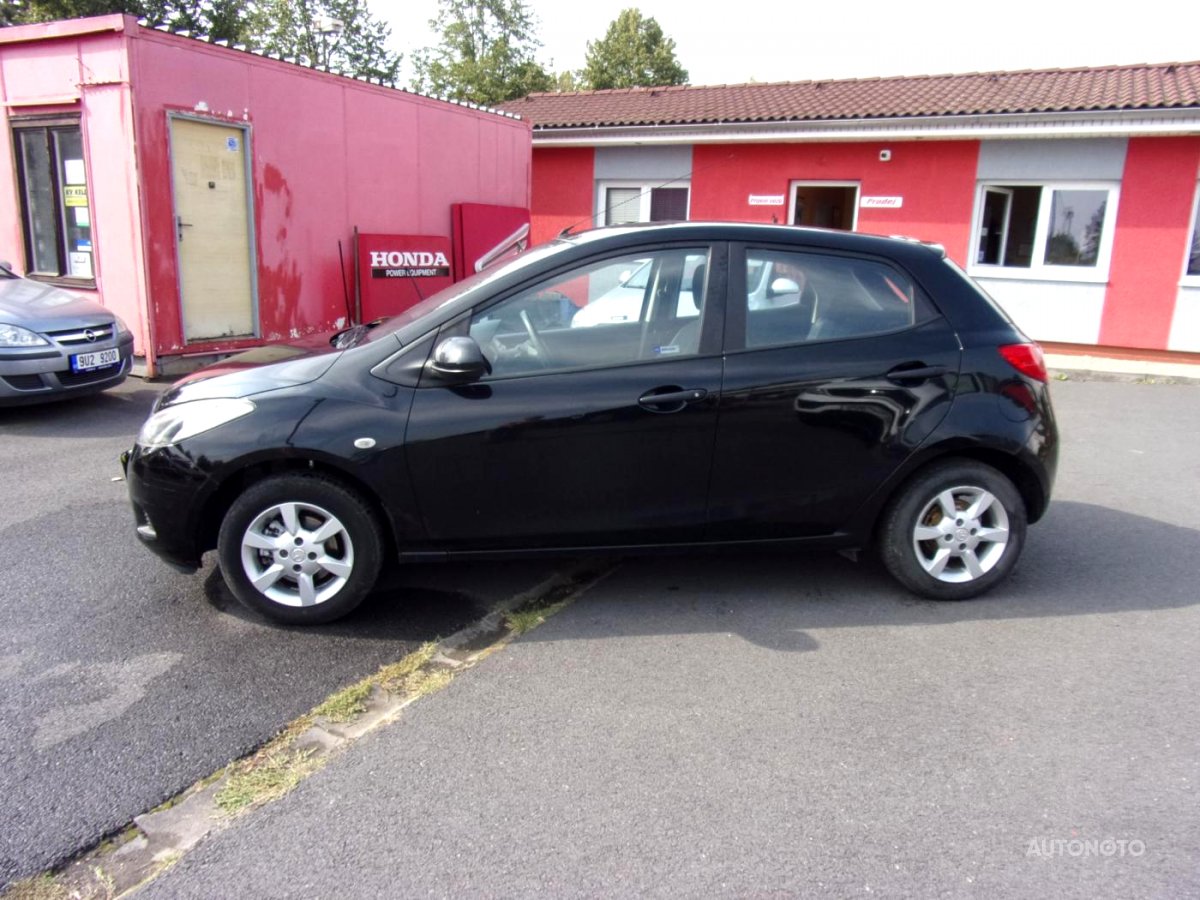 Mazda 2, 2010 - pohled č. 2