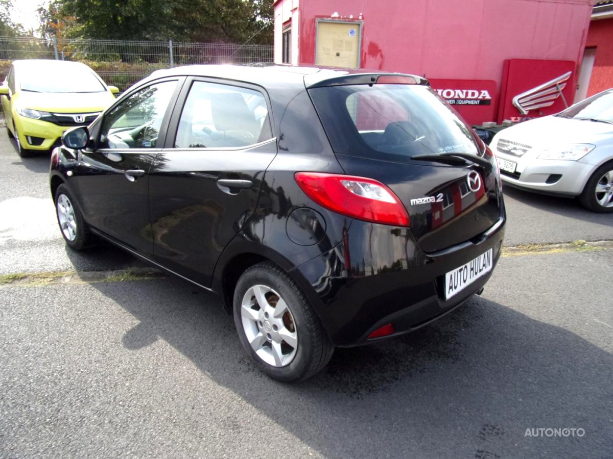 Mazda 2, 2010 - pohled č. 3