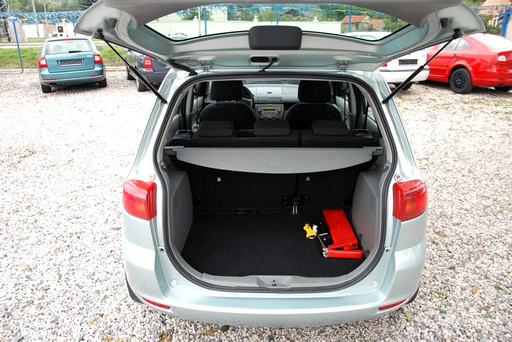 Mazda 2, 2004 - pohled č. 8