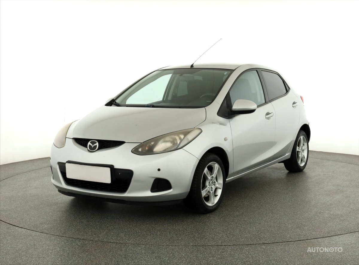 Mazda 2, 2008 - pohled č. 3