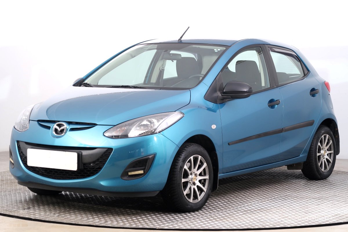 Mazda 2, 2013 - pohled č. 3