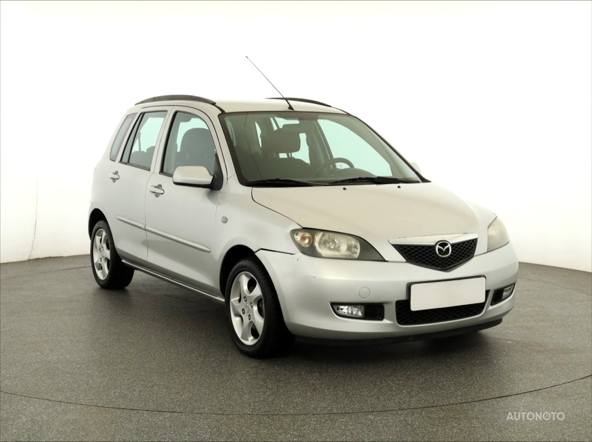 Mazda 2, 2004 - celkový pohled