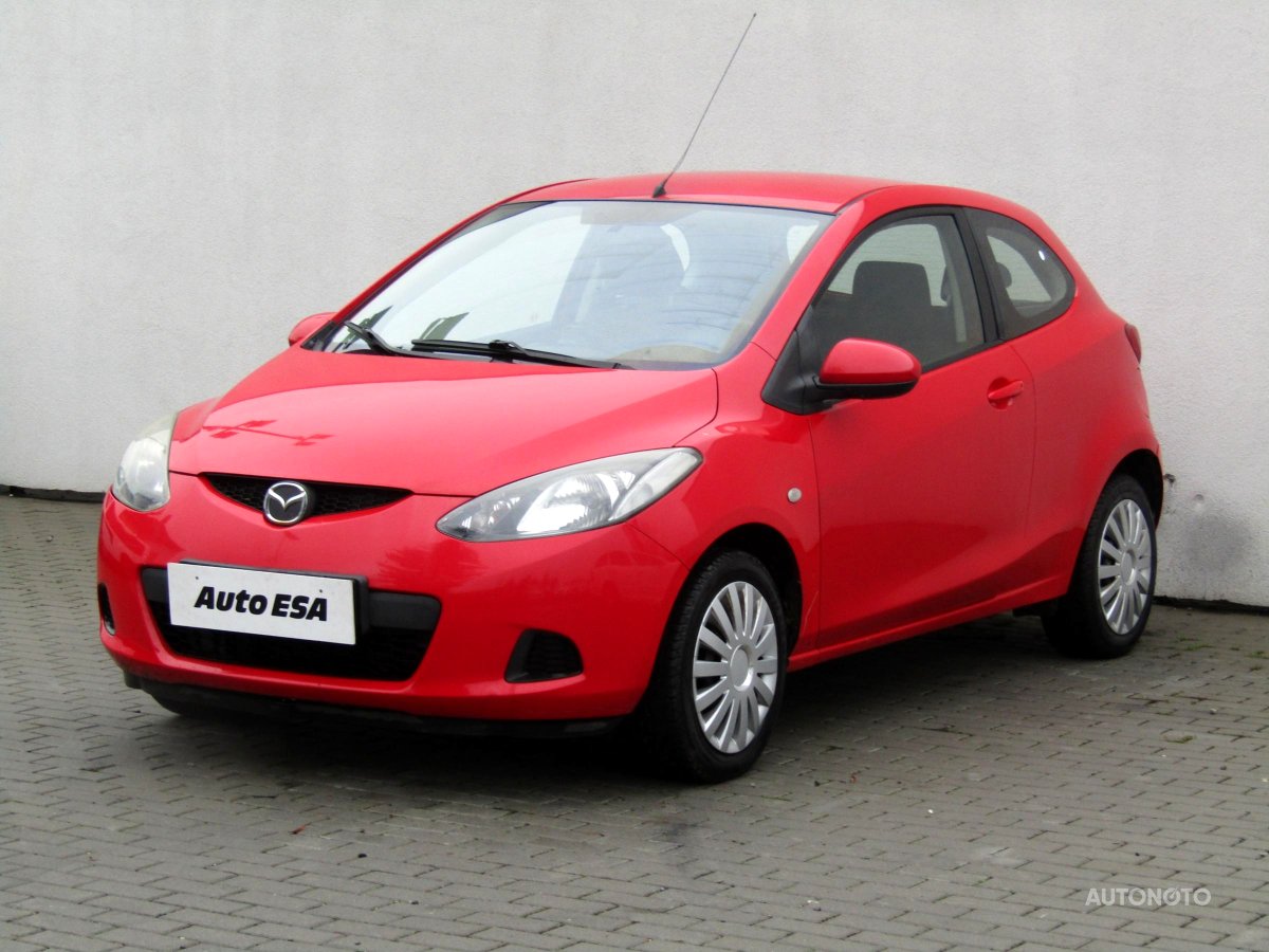Mazda 2, 2008 - pohled č. 3