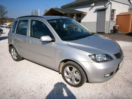 Mazda 2, 2002 - pohled č. 3