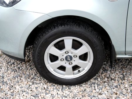 Mazda 2, 2004 - pohled č. 10