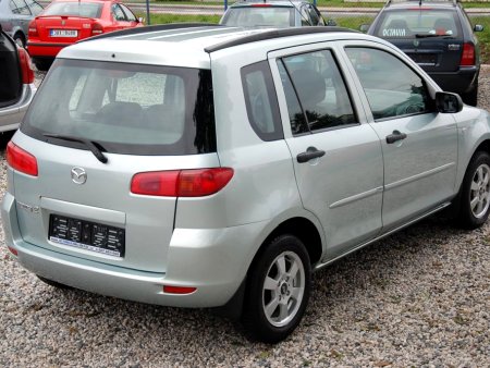 Mazda 2, 2004 - pohled č. 3