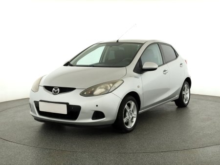 Mazda 2, 2008 - pohled č. 3