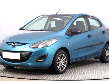 Mazda 2, 2013 - pohled č. 3