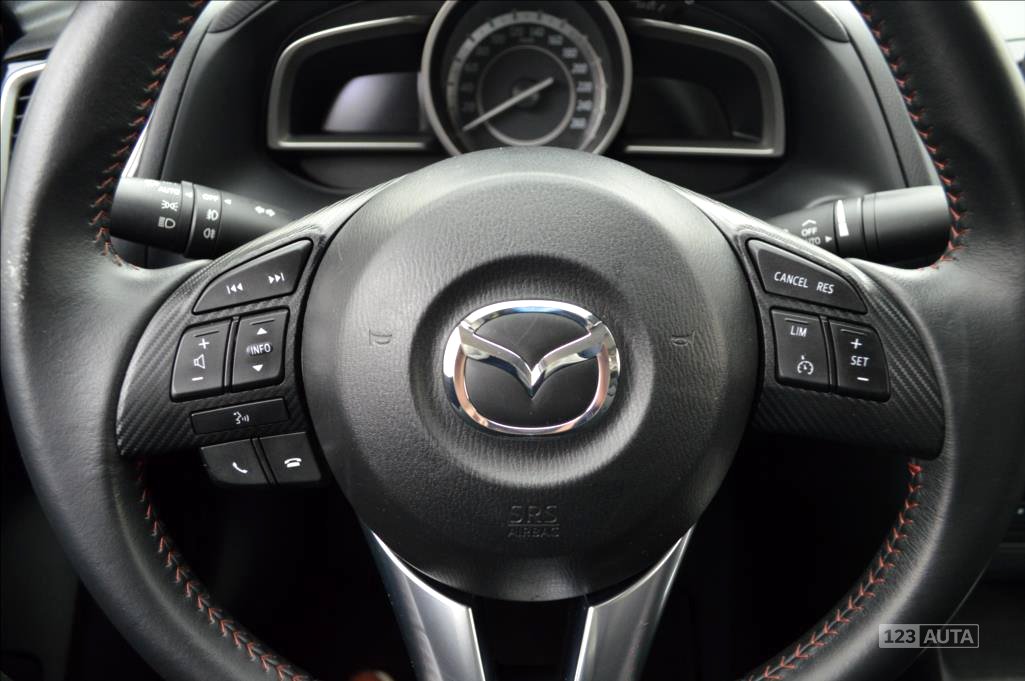 Mazda 3, 2015 - pohled č. 10
