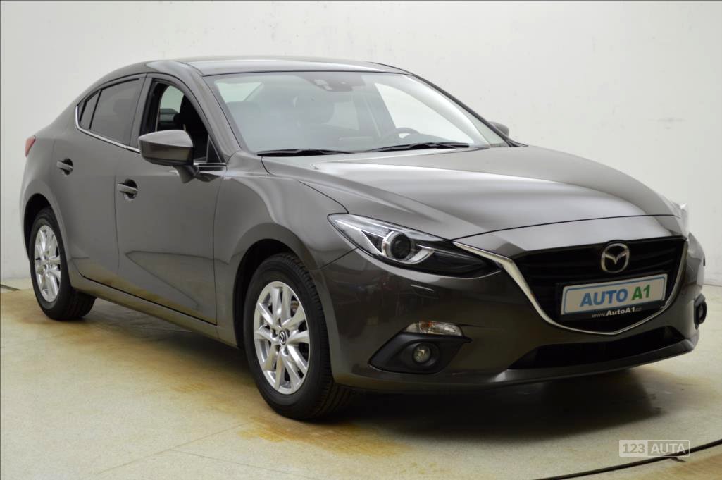 Mazda 3, 2015 - pohled č. 3