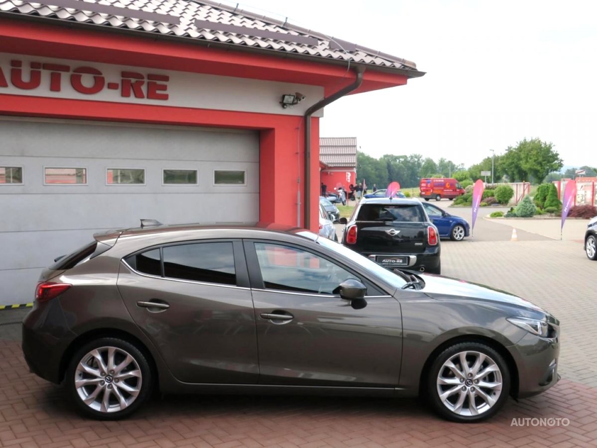 Mazda 3, 2014 - pohled č. 4
