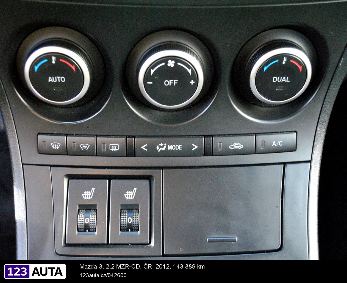 Mazda 3, 2012 - pohled č. 20
