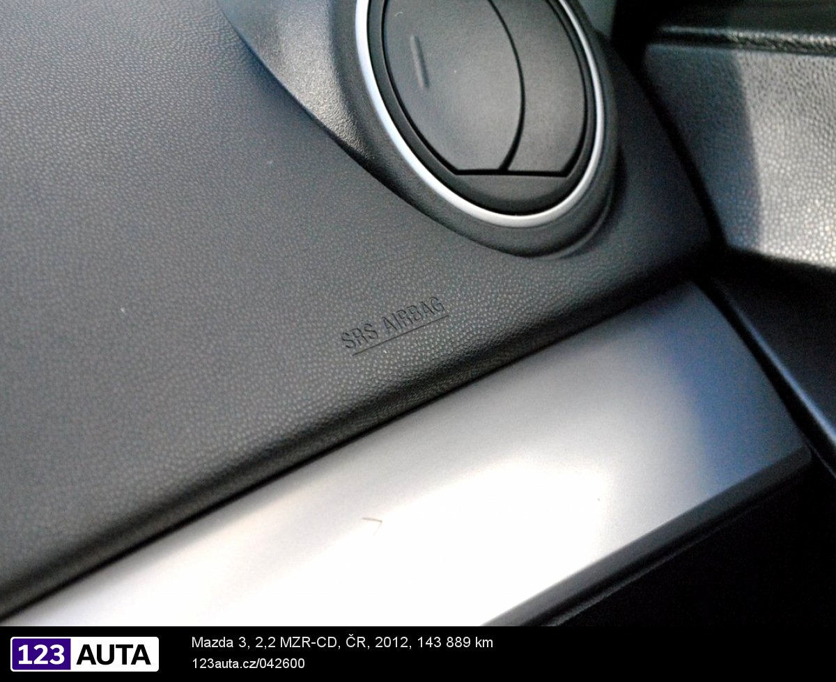 Mazda 3, 2012 - pohled č. 24