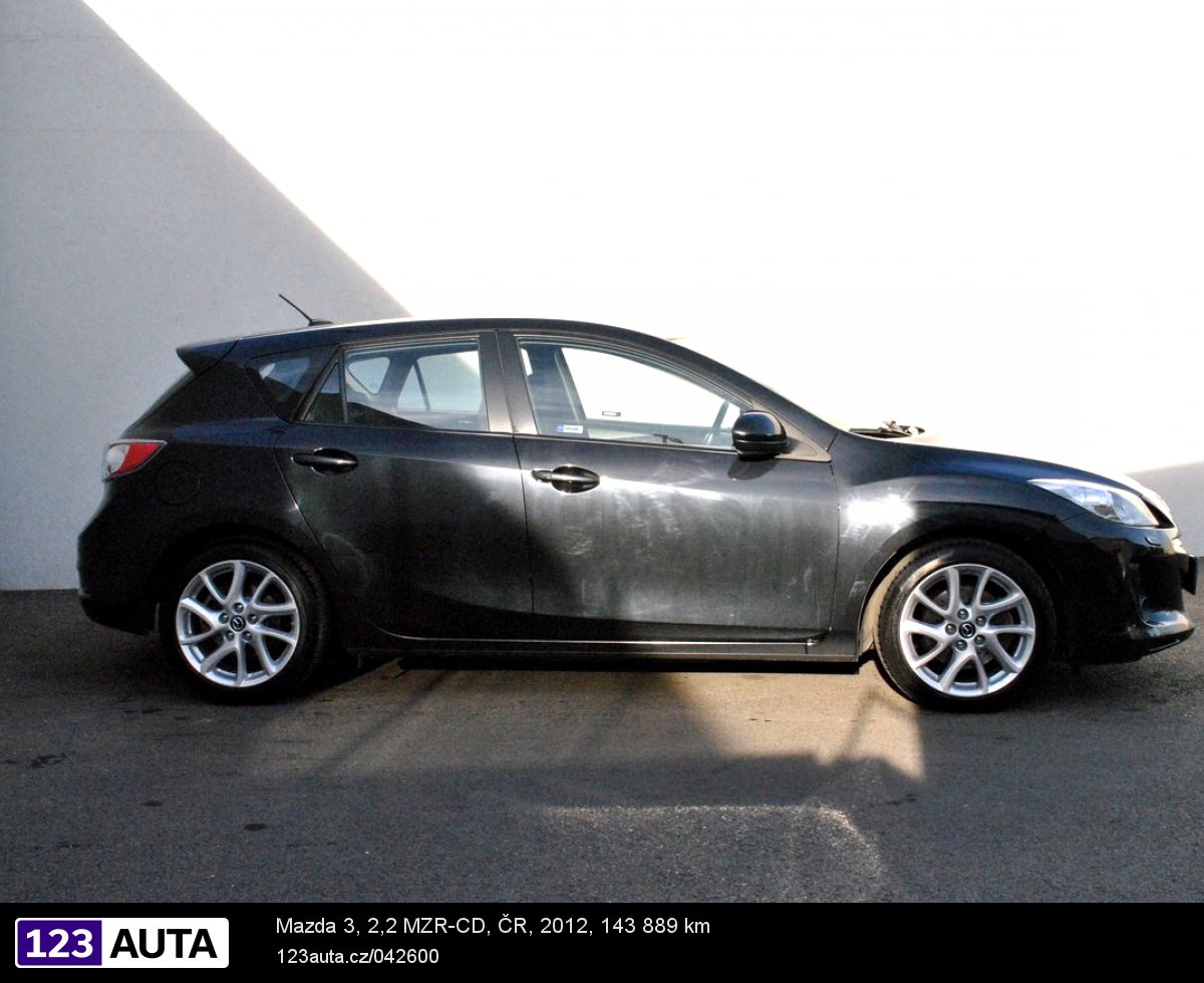 Mazda 3, 2012 - pohled č. 4