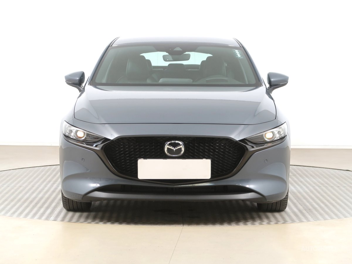 Mazda 3, 2021 - pohled č. 2