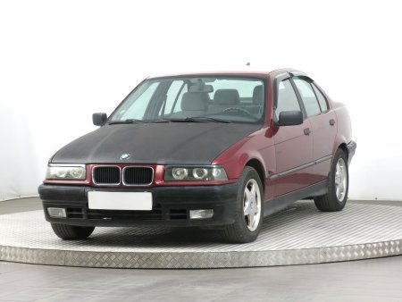 Mazda 3, 1995 - pohled č. 3