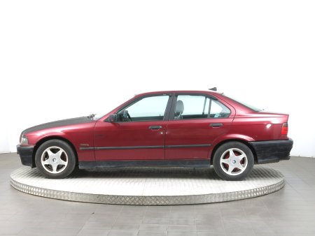 Mazda 3, 1995 - pohled č. 4