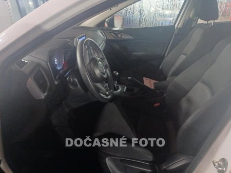 Mazda 3, 2018 - pohled č. 3