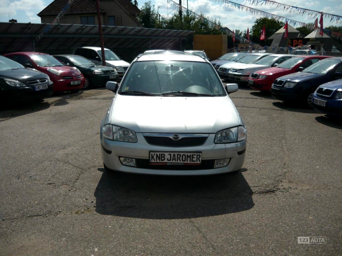 Mazda 323, 2000 - pohled č. 3