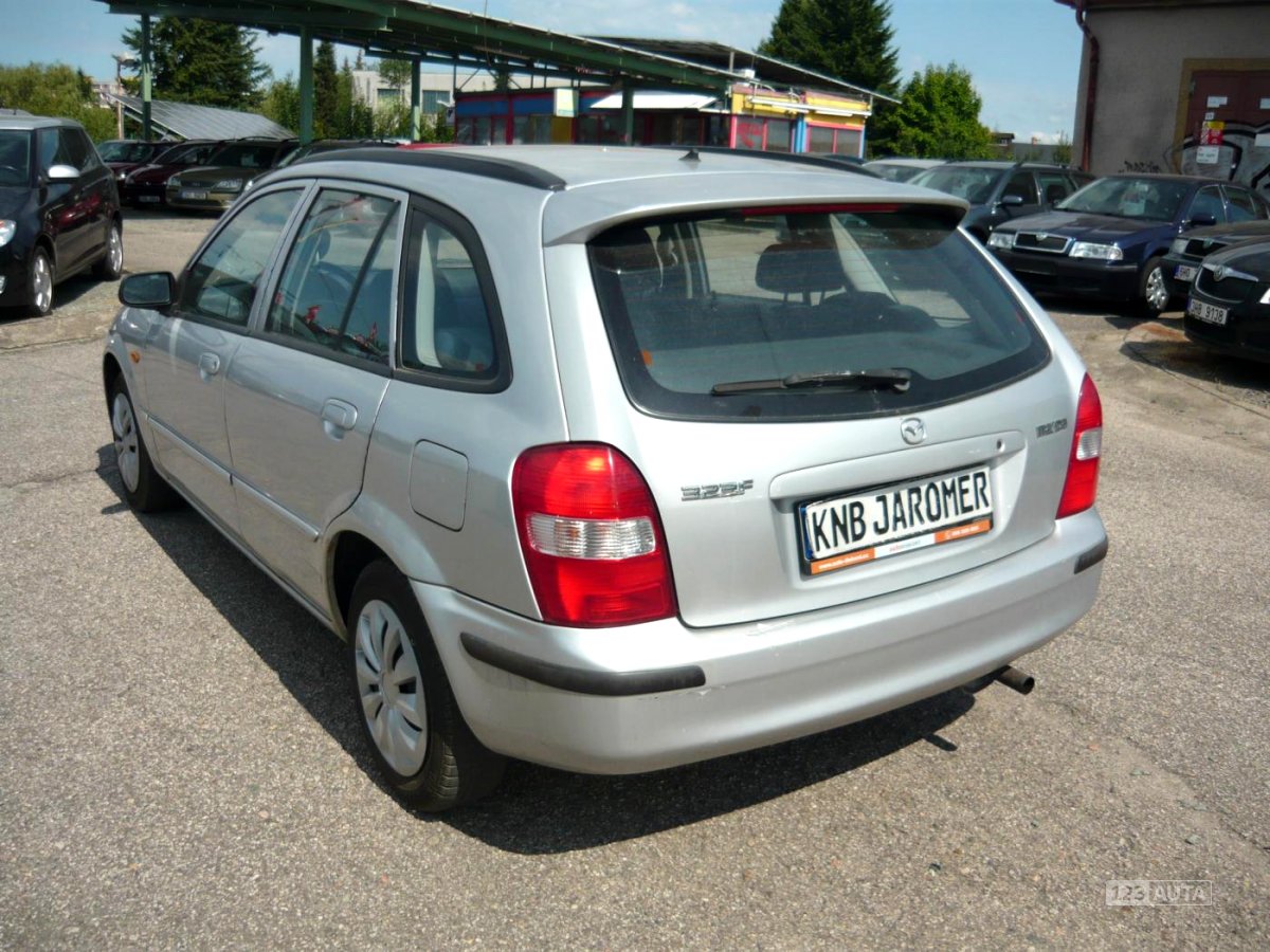 Mazda 323, 2000 - pohled č. 6