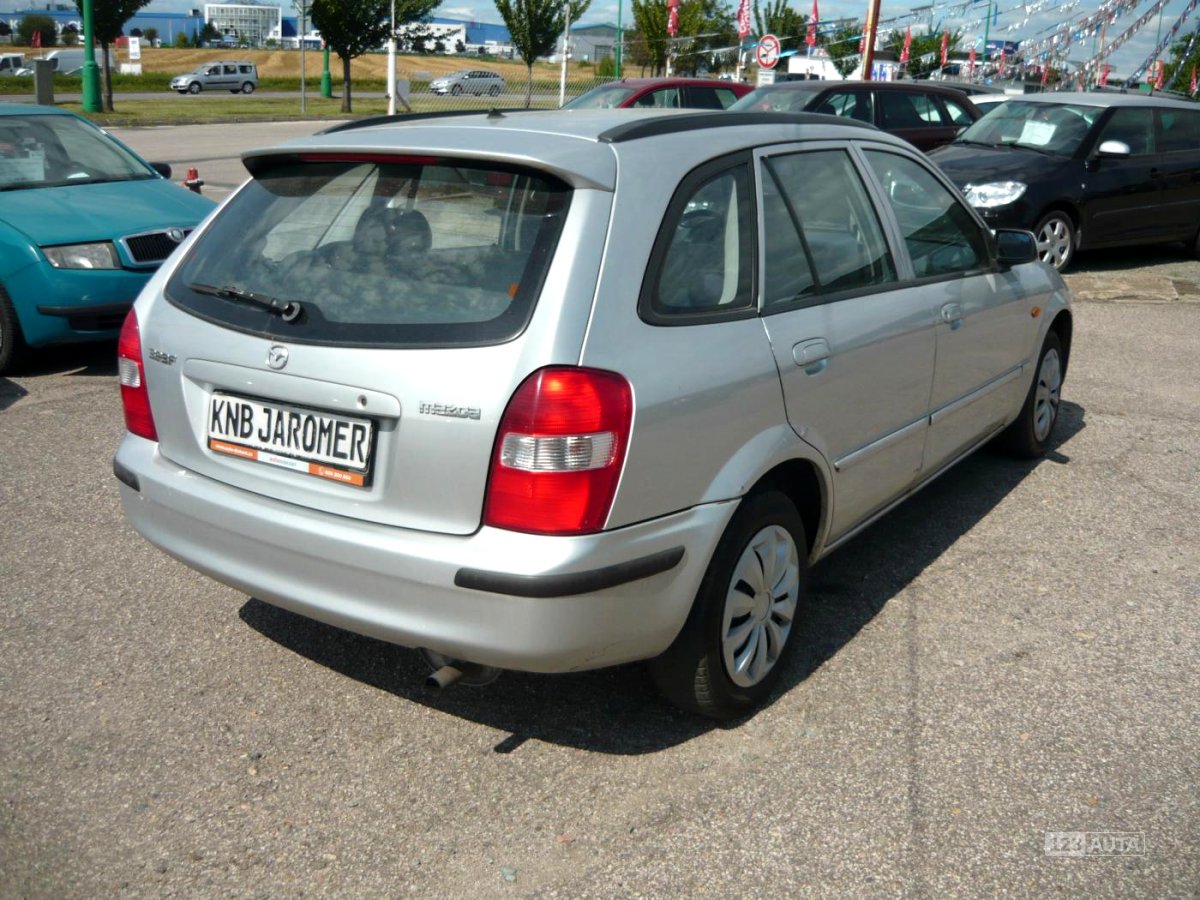 Mazda 323, 2000 - pohled č. 7