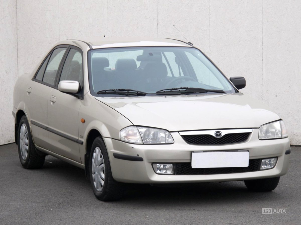 Mazda 323, 2000 - celkový pohled
